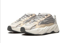 Load image into Gallery viewer, Yeezy 700 V2 Cream
