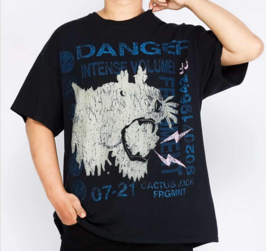 Travis Scott For Fragment Danger Tee – BLAK.KW