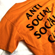 Load image into Gallery viewer, ASSC TEE MEDELLIN ORANGE
