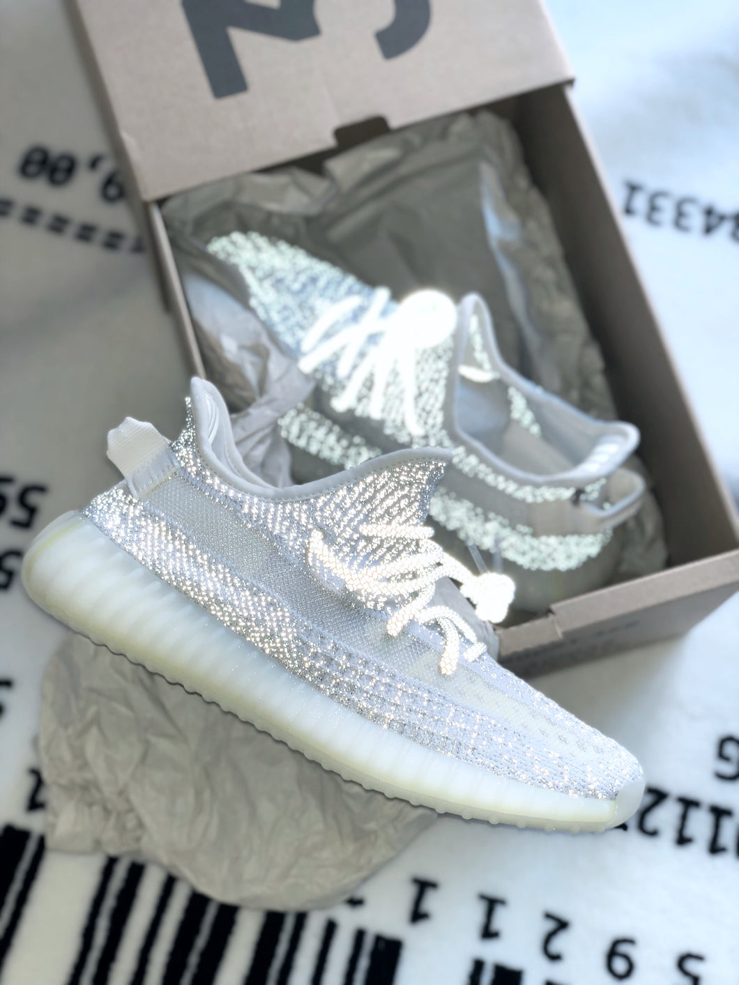 YEEZY 350 STATIC RF