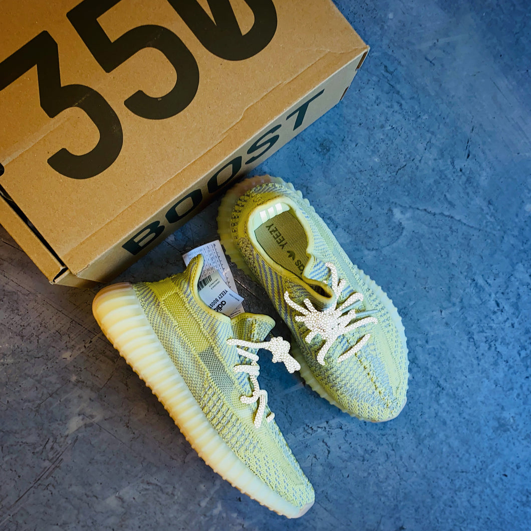 YEEZY 350 Antlia