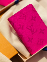 Load image into Gallery viewer, LOUIS VUITTON POCKET ORGANIZER PINK
