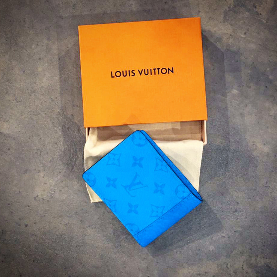 LOUIS VUITTON MULTIPLE WALLET SKY BLUE