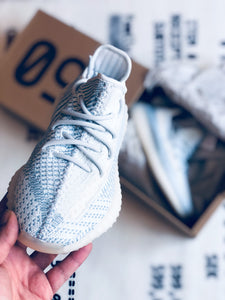 YEEZY 350 Cloud White