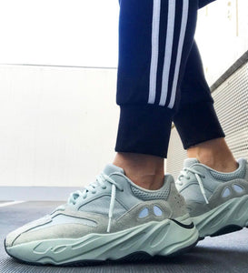 YEEZY 700 Salt