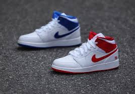 JORDAN 1 MID 85